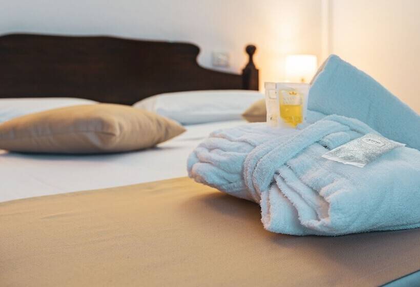 Отель Terme Di Casteldoria