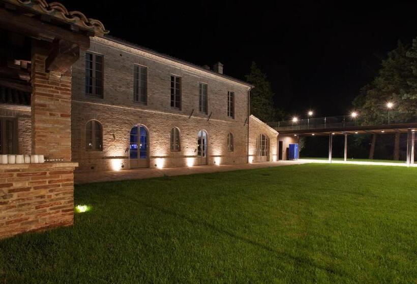 فندق Terra Di Gradara