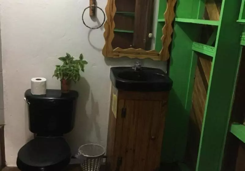 هتل Veronica's Place