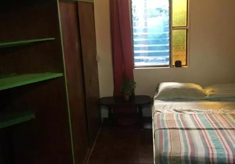 هتل Veronica's Place