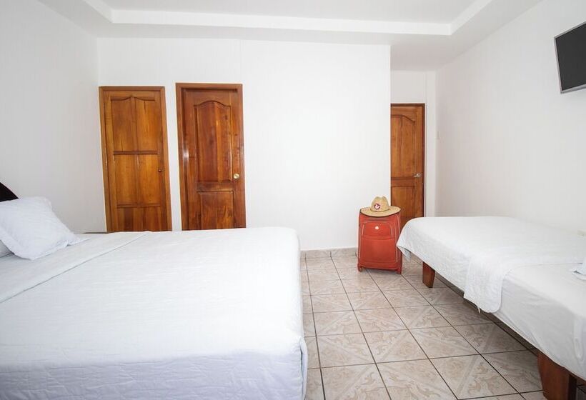 Grand Hotel Leon Marino Galapagos