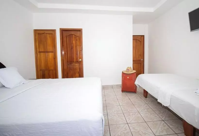 Grand Hotel Leon Marino Galapagos