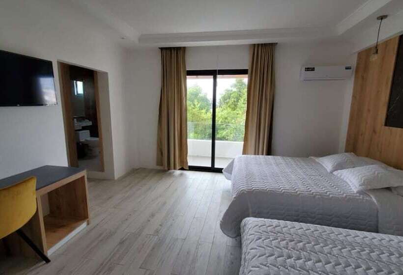 Grand Hotel Leon Marino Galapagos