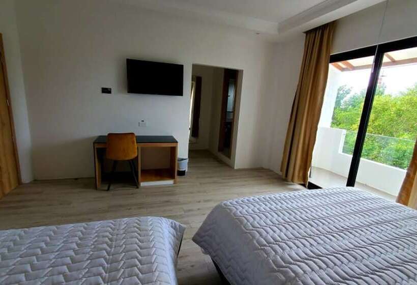 Grand Hotel Leon Marino Galapagos