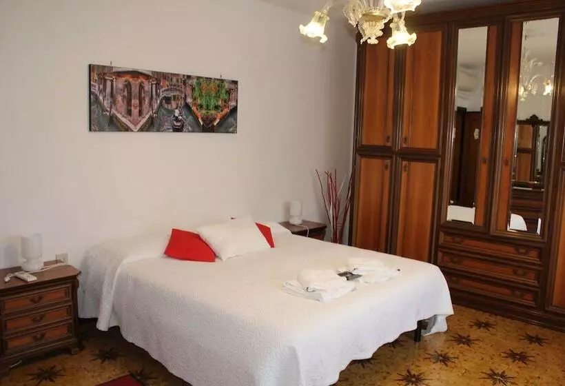 B&b Airport Venice Diego