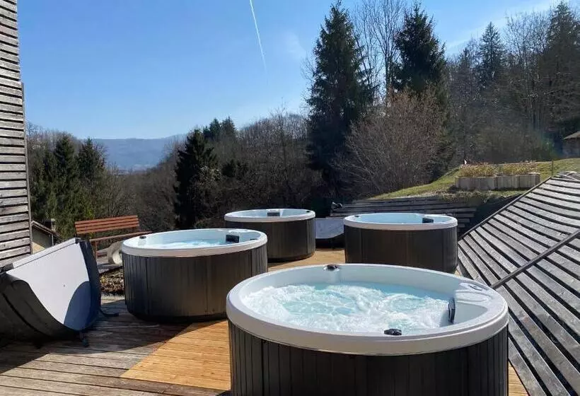 تختخواب و صبحانه Bed & Wellness Fisterre