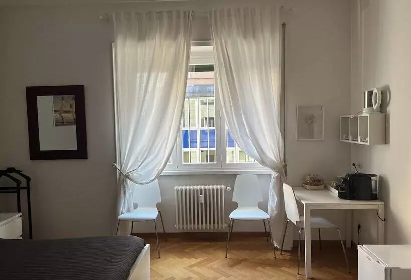 تختخواب و صبحانه Cicerone 60