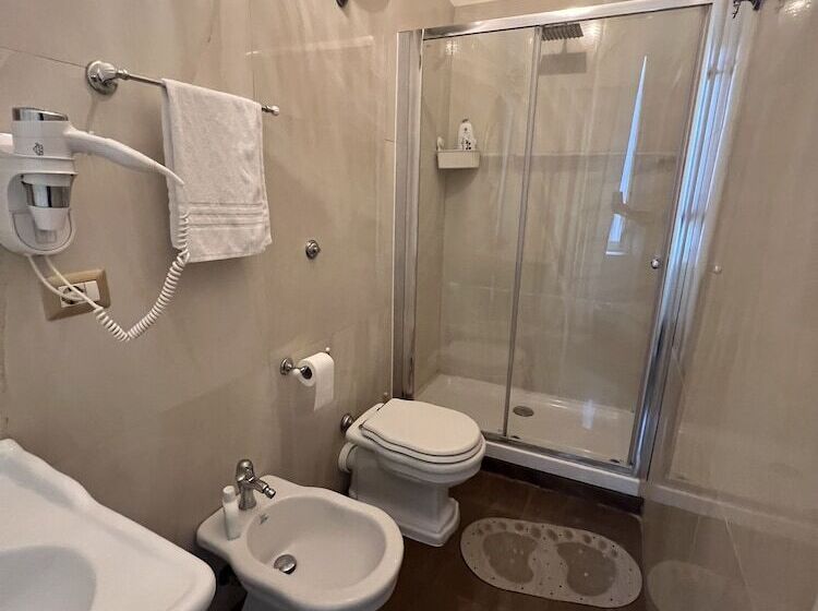 تختخواب و صبحانه Beb Mariafrancesca