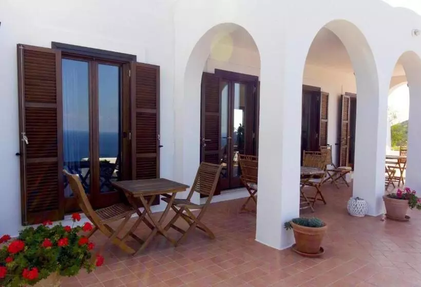تختخواب و صبحانه Guest House Villa Il Gabbiano