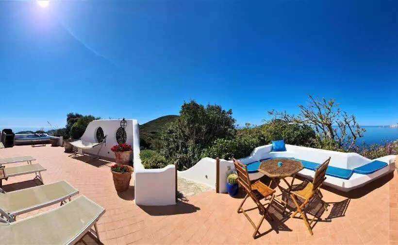 تختخواب و صبحانه Guest House Villa Il Gabbiano