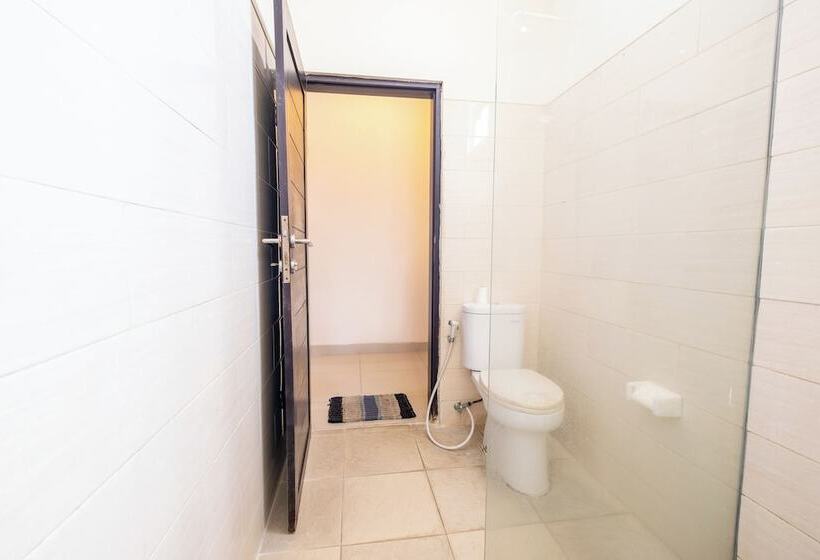 مبيت وإفطار Samudra Homestay