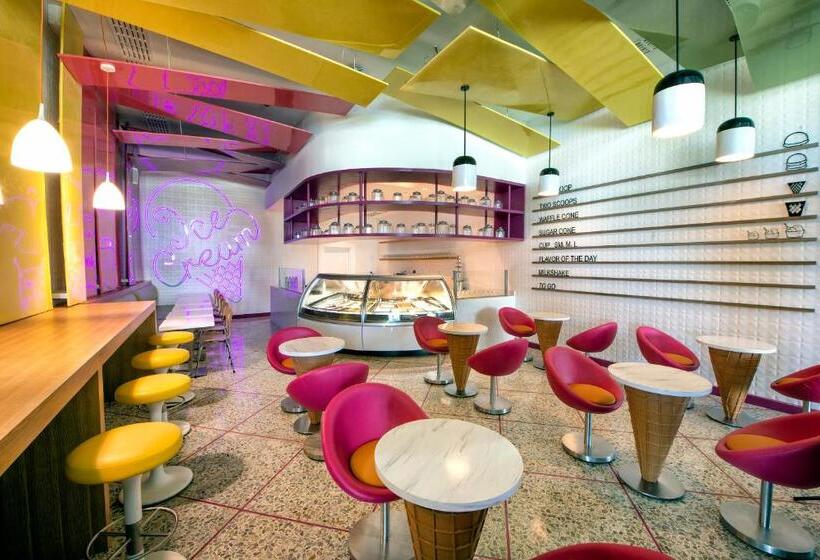 אתר נופש Adults Only Club At Lopesan Costa Bávaro   All Inclusive