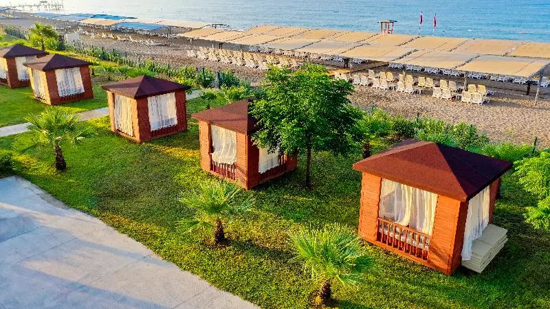 Hotelli Crystal Boutique Beach & Resort   Adult Only