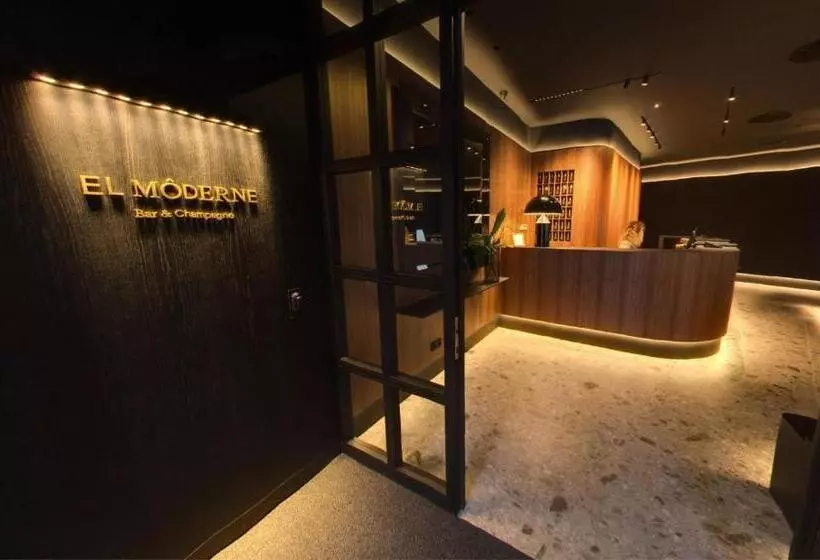 ホテル El Moderne