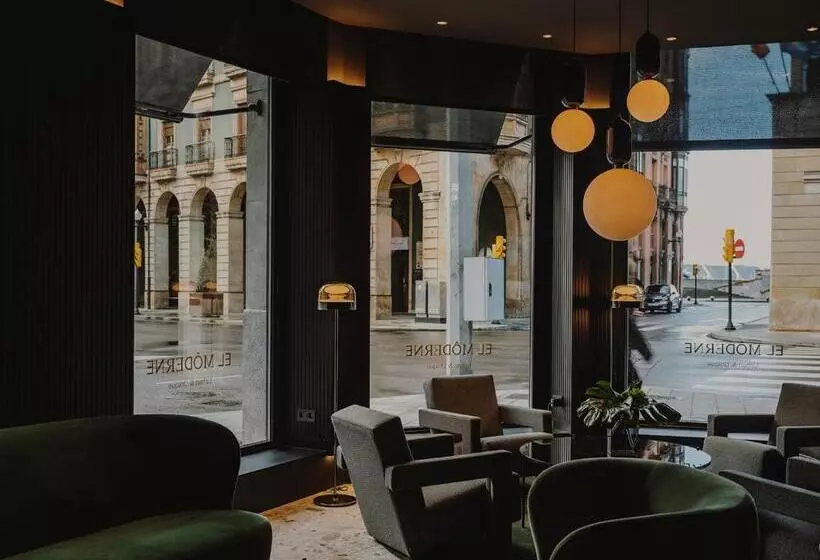 ホテル El Moderne