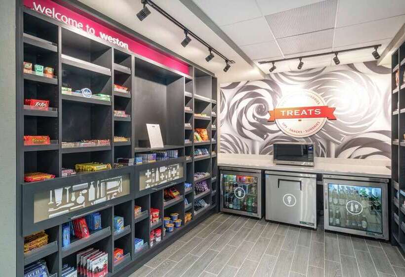 ホテル Hampton Inn Weston