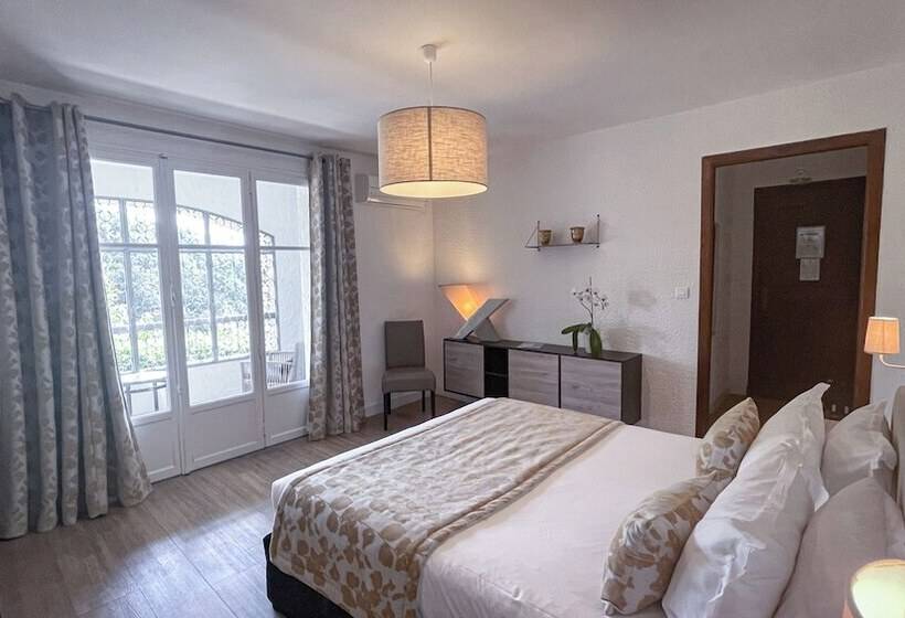 ホテル Les 3 Barbus