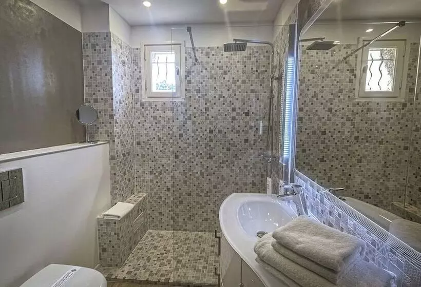 ホテル Les 3 Barbus