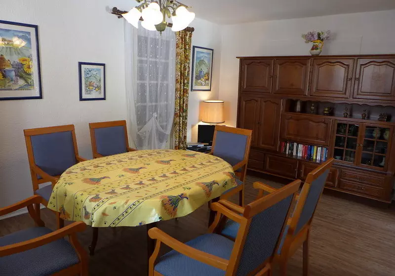 Hotel Les Troenes