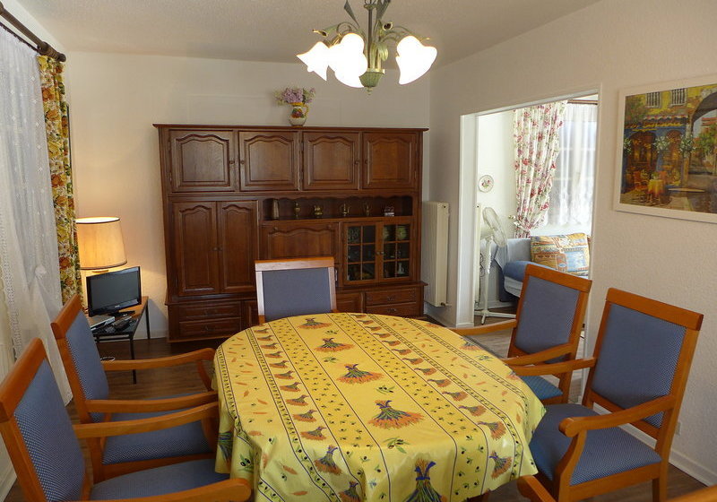 ホテル Les Troenes