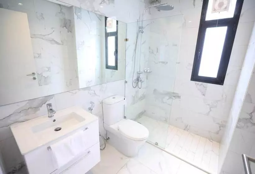 هتل Magic Suite  Salmiya