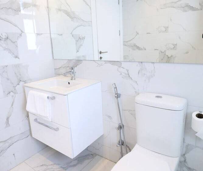 Hotel Magic Suite  Salmiya