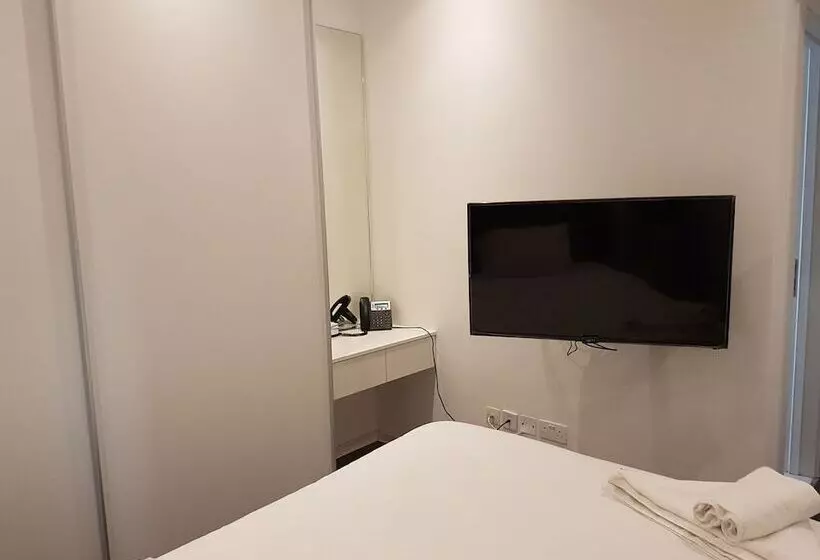 هتل Magic Suite  Salmiya