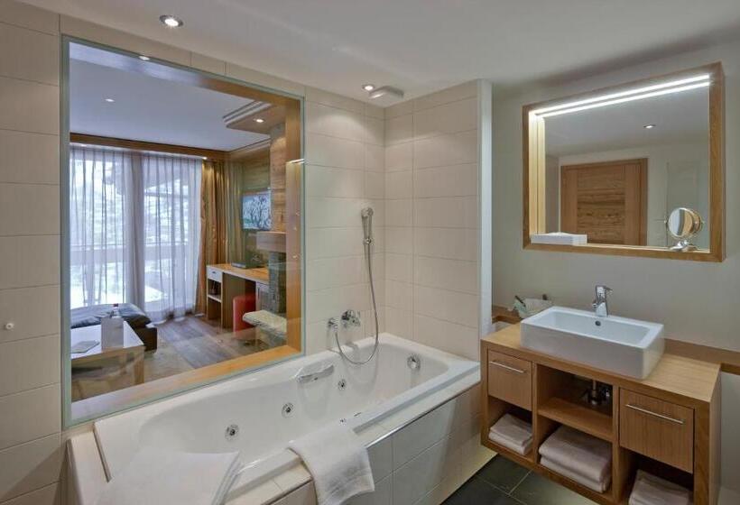 هتل Petit Chalet By Schönegg