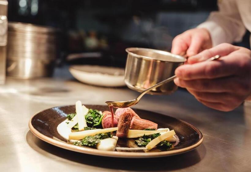 هتل Petit Chalet By Schönegg