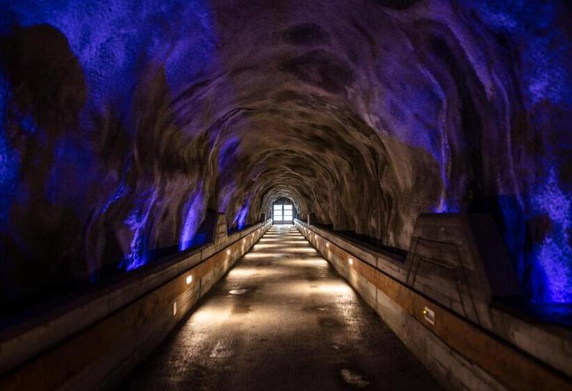 هتل Petit Chalet By Schönegg