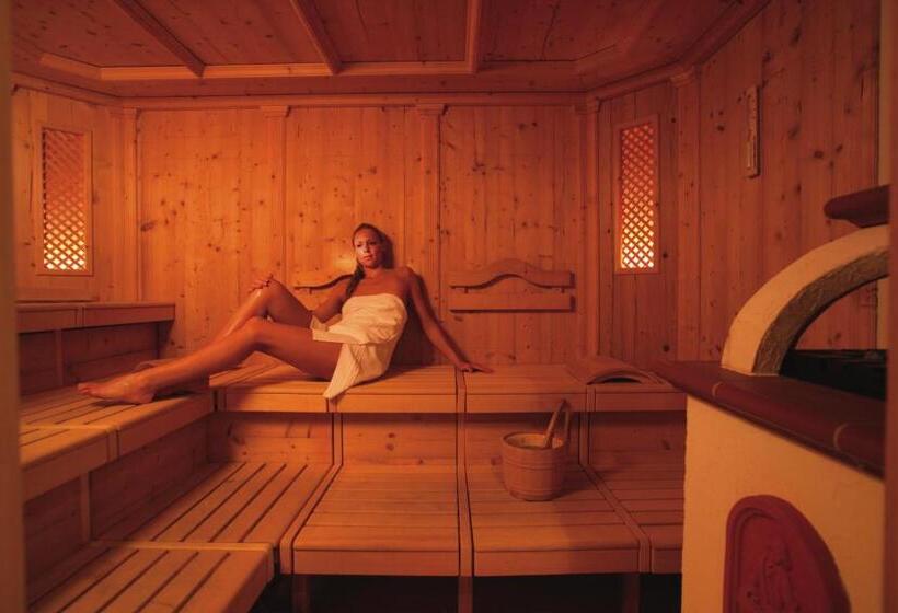 هتل Petit Chalet By Schönegg