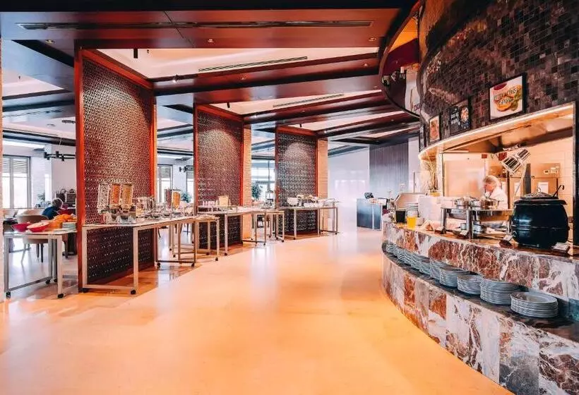 ホテル Rixos Borovoe