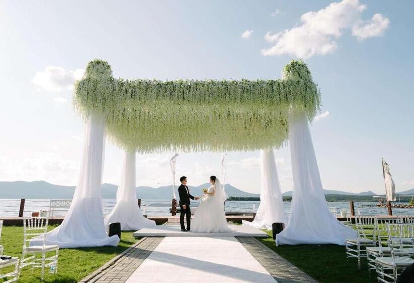 هتل Rixos Borovoe