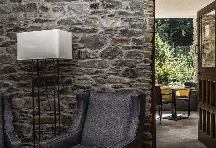 Hotelli Rural Las Montañas De Pumar