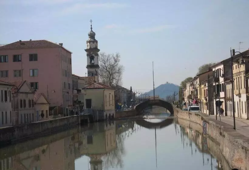 Hotelli Terme Villa Pace