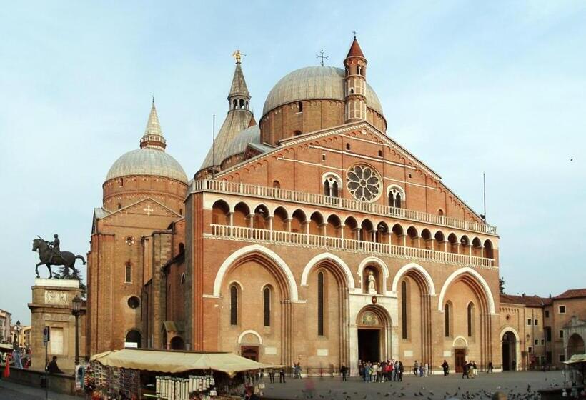 בית מלון כפרי Terme Villa Pace