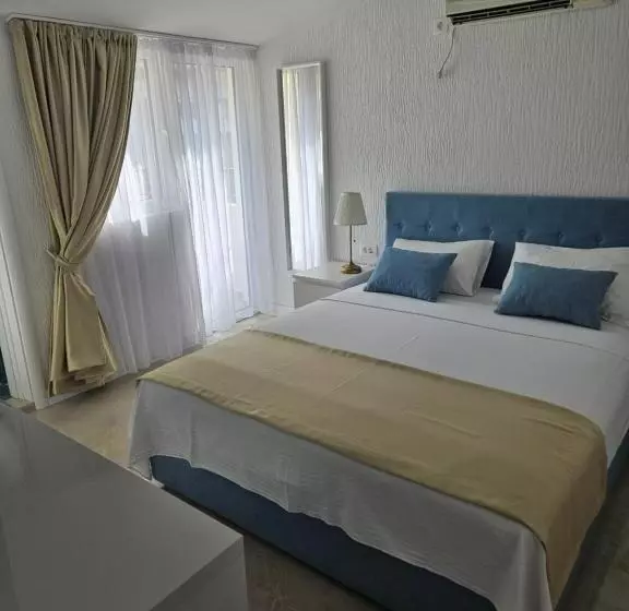 هتل Venera Apartments