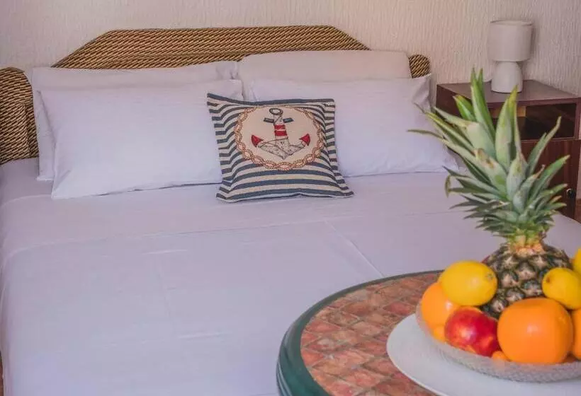 هتل Venera Apartments