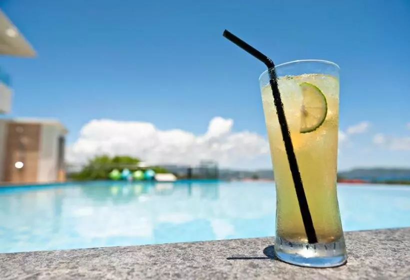 Lime Hotel Boracay