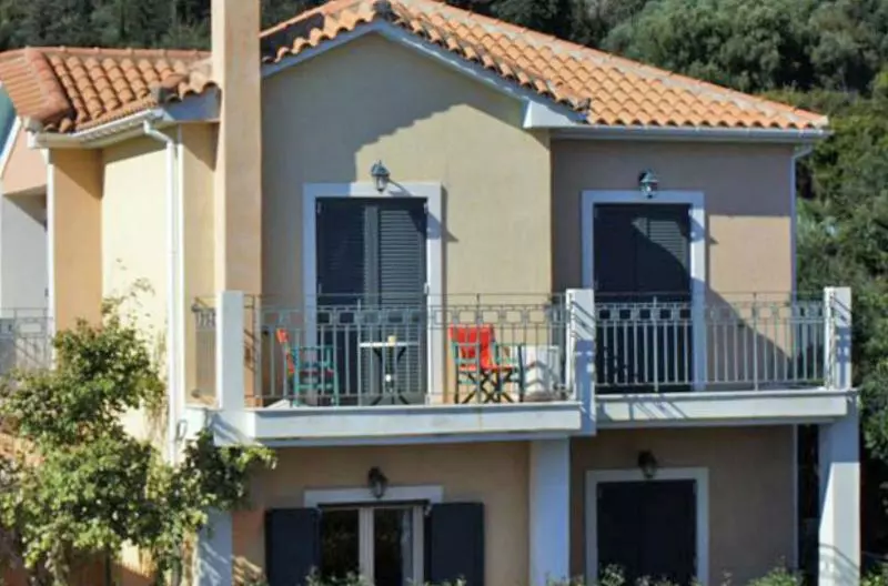 Liocharis Studios & Apartments