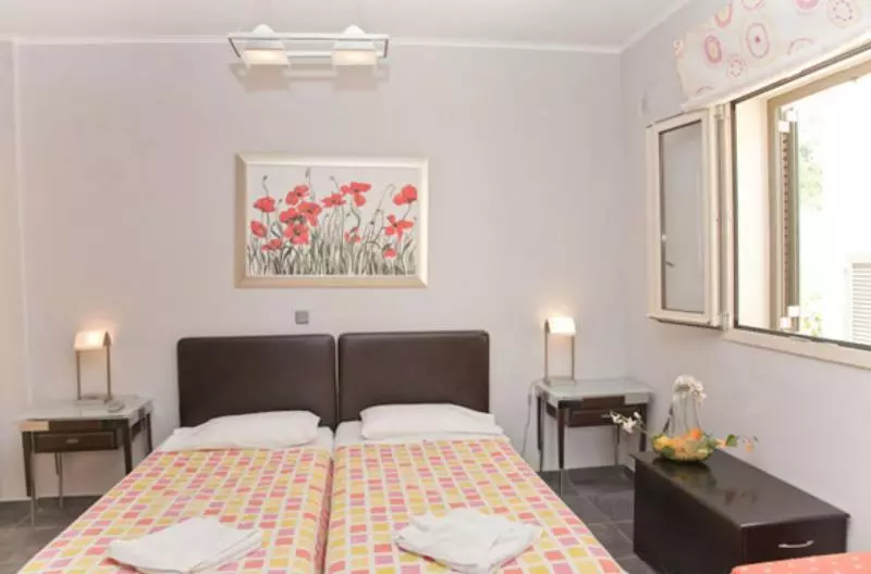 Liocharis Studios & Apartments
