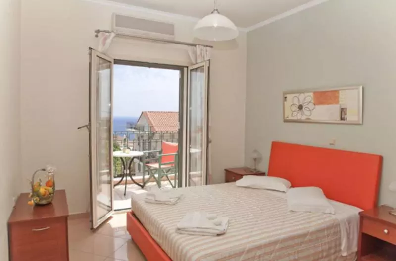 Liocharis Studios & Apartments
