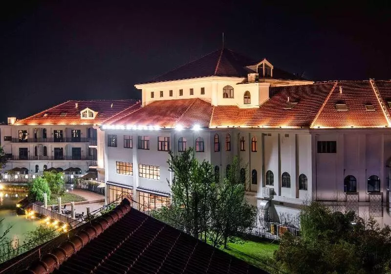 Novotel Suzhou Tai Lake Santeh