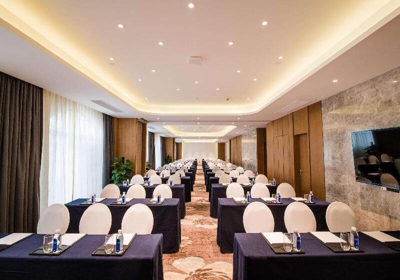 Novotel Suzhou Tai Lake Santeh