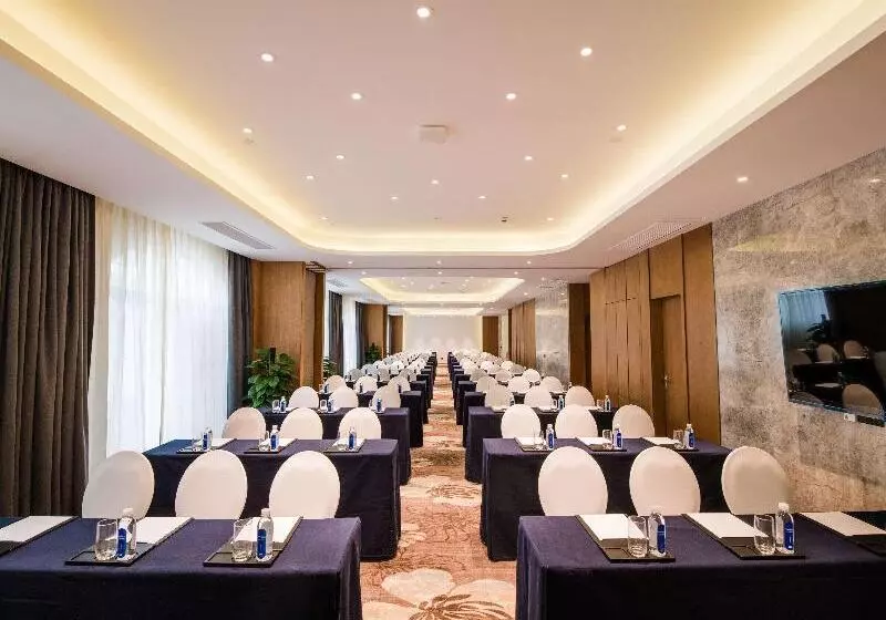 Novotel Suzhou Tai Lake Santeh