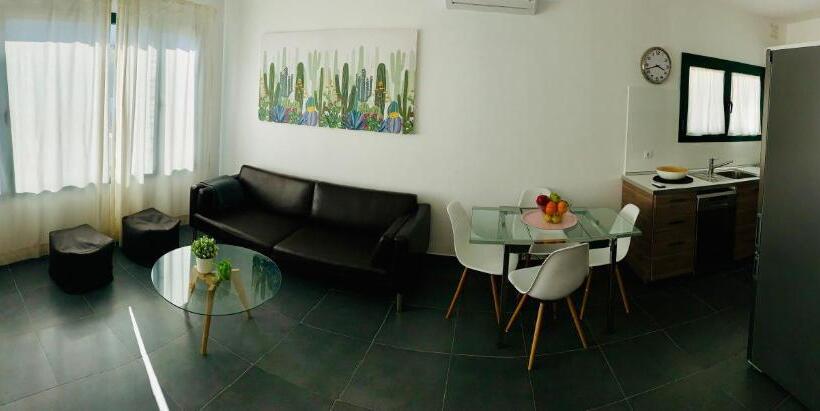 Hotel Apartamentos Zalabar