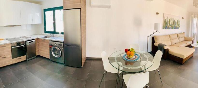 Hotel Apartamentos Zalabar