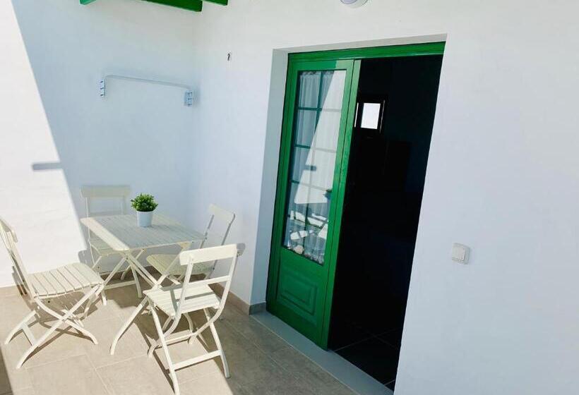 Hotel Apartamentos Zalabar