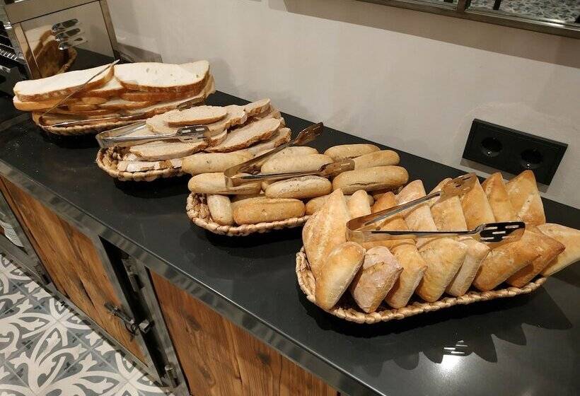 酒店 Ca N Alexandre   Adults Only