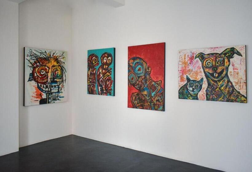 Отель Casa Santo Tomas